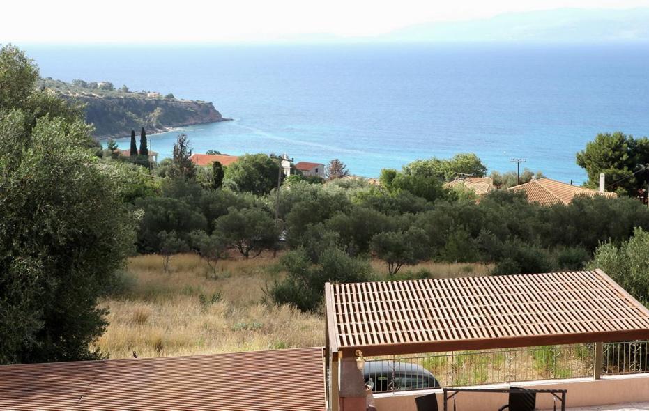 Provenzo And Meliti Villas Lourdata  Bagian luar foto