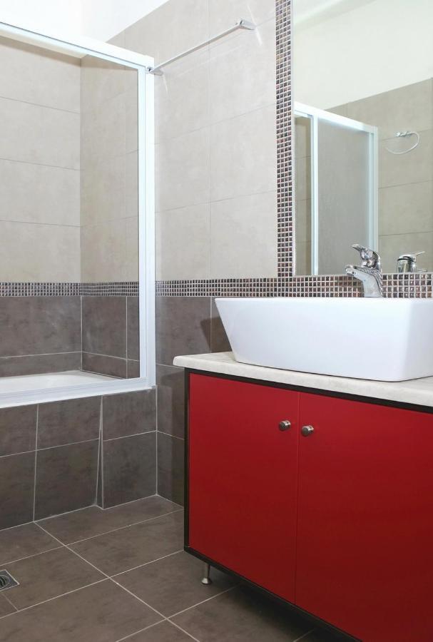 Provenzo And Meliti Villas Lourdata  Bagian luar foto